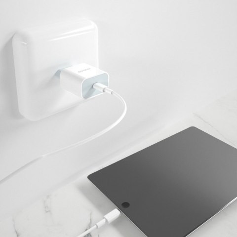 Szybka ładowarka sieciowa EU USB-C PD + przewód Lightning do iPhone 1m biały Szybka ładowarka sieciowa EU USB-C PD + przewód Lightning do iPhone 1m biały