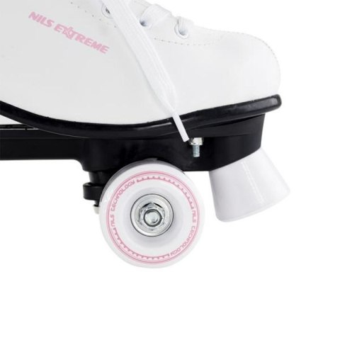 Wrotki Nils Extreme NQ8400S r.37 N/A Wrotki Nils Extreme NQ8400S r.37 N/A