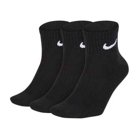 Skarpety Nike Everyday Lightweight Ankle 3Pak M SX7677-010 34 - 38 Skarpety Nike Everyday Lightweight Ankle 3Pak M SX7677-010 34 - 38