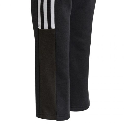 Spodnie adidas Tiro21 Sweat Jr GM7332 152cm Spodnie adidas Tiro21 Sweat Jr GM7332 152cm