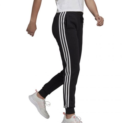 Spodnie adidas Essentials Slim Tapered Cuffed Pant W GM8733 XS Spodnie adidas Essentials Slim Tapered Cuffed Pant W GM8733 XS