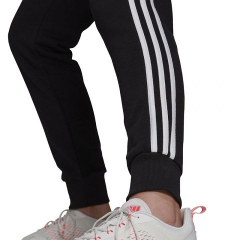 Spodnie adidas Essentials Slim Tapered Cuffed Pant W GM8733 XS Spodnie adidas Essentials Slim Tapered Cuffed Pant W GM8733 XS