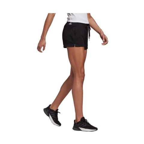 Spodenki adidas Essentials Slim Logo W GM5524 S Spodenki adidas Essentials Slim Logo W GM5524 S