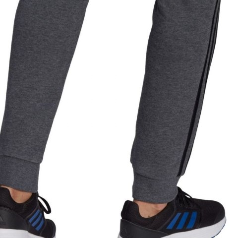 Spodnie adidas Essentials Tapered Cuff 3 Stripes M GK8826 L Spodnie adidas Essentials Tapered Cuff 3 Stripes M GK8826 L