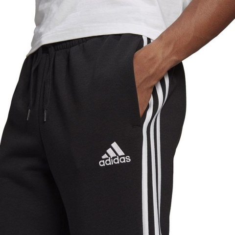 Spodnie adidas Essentials Tapered Elasticcuff 3 Stripes Pant M GK8822 M