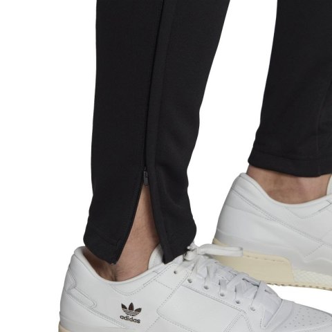 Spodnie adidas Entrada 22 M HC0332 M (178cm) Spodnie adidas Entrada 22 M HC0332 M (178cm)