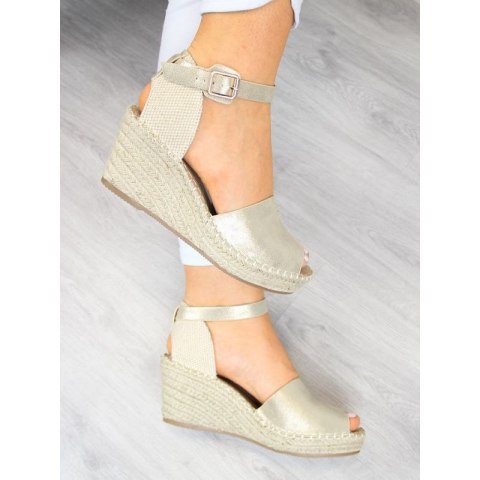 Sandały espadryle na koturnie eVento W EVE68A złote 38 Sandały espadryle na koturnie eVento W EVE68A złote 38