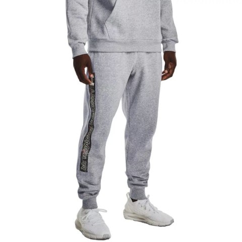 Spodnie Under Armour Rival Fleece Graphic Joggers M 1370351-011 L Spodnie Under Armour Rival Fleece Graphic Joggers M 1370351-011 L