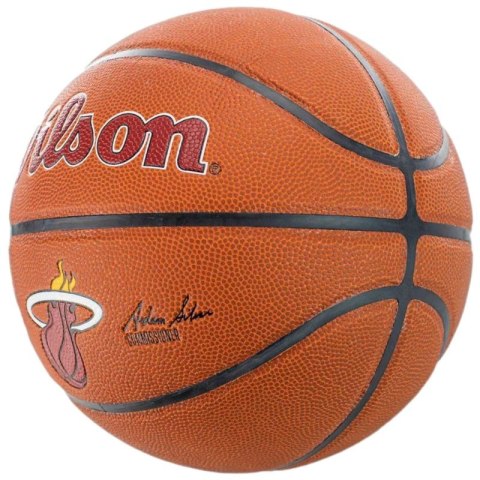Piłka Wilson Team Alliance Miami Heat Ball WTB3100XBMIA 7 Piłka Wilson Team Alliance Miami Heat Ball WTB3100XBMIA 7