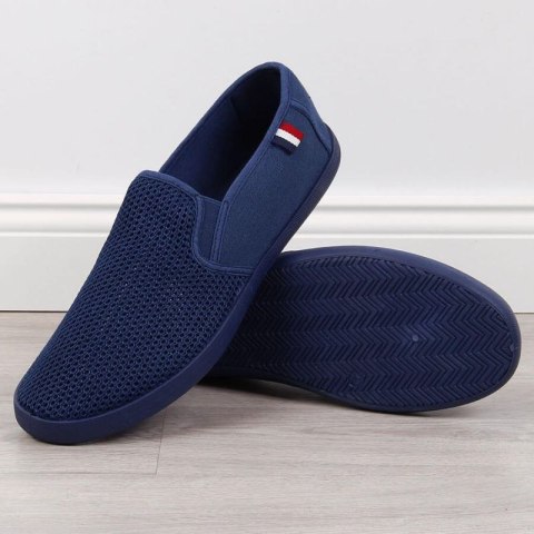 Tenisówki ażurowe NEWS M EVE299B 42 Tenisówki ażurowe NEWS M EVE299B 42