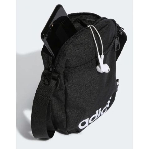 Saszetka adidas Essentials Organizer HT4738 one size Saszetka adidas Essentials Organizer HT4738 one size