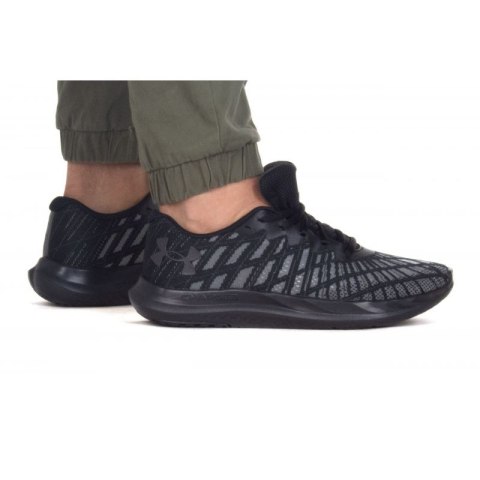 Buty Under Armour Charged Breeze 2 M 3026135-002 44.5 Buty Under Armour Charged Breeze 2 M 3026135-002 44.5
