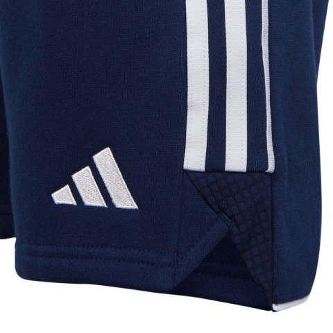 Spodenki adidas Tiro 23 League Sweat Jr HS3596 140cm Spodenki adidas Tiro 23 League Sweat Jr HS3596 140cm