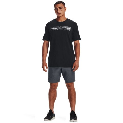 Koszulka Under Armour Camo Chest Stripe SS M 1376830 001 M Koszulka Under Armour Camo Chest Stripe SS M 1376830 001 M