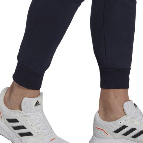 Spodnie adidas Essentials Fleece Regular Tapered M HL2231 S Spodnie adidas Essentials Fleece Regular Tapered M HL2231 S
