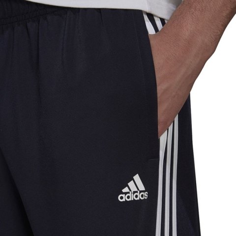 Spodnie adidas Primegreen Essentials Warm-Up M H46106 S Spodnie adidas Primegreen Essentials Warm-Up M H46106 S