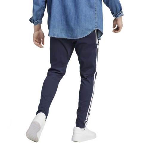 Spodnie adidas Essentials Single Jersey Tapered Open Hem 3-Stripes M IC0045 L Spodnie adidas Essentials Single Jersey Tapered Open Hem 3-Stripes M IC0045 L
