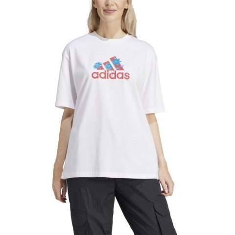Koszulka damska adidas Flower Pack Badge of Sport biała IT1421 L Koszulka damska adidas Flower Pack Badge of Sport biała IT1421 L