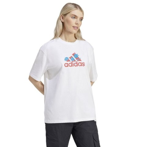 Koszulka damska adidas Flower Pack Badge of Sport biała IT1421 L Koszulka damska adidas Flower Pack Badge of Sport biała IT1421 L