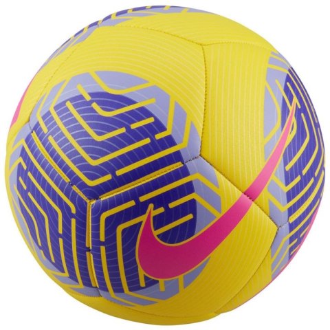 Piłka nożna Nike Pitch FB2978-710 5 Piłka nożna Nike Pitch FB2978-710 5