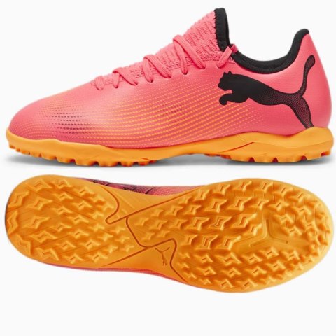 Buty piłkarskie Puma Future 7 Play TT Jr 107737-03 38 Buty piłkarskie Puma Future 7 Play TT Jr 107737-03 38