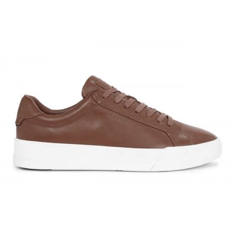 Buty Tommy Hilfiger Court Best Cognac M FM0FM05136GVI 43 Buty Tommy Hilfiger Court Best Cognac M FM0FM05136GVI 43