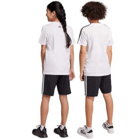 Spodenki adidas Essentials 3-Stripes Woven Jr HR6332 128cm Spodenki adidas Essentials 3-Stripes Woven Jr HR6332 128cm