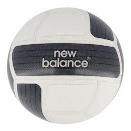 Piłka nożna New Balance Ball WK FB23001GWK 5