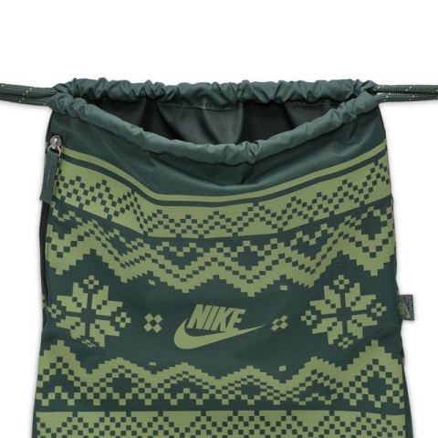 Worek, plecak Nike Drawstrng-Fair Isle FZ7287-338 zielony Worek, plecak Nike Drawstrng-Fair Isle FZ7287-338 zielony