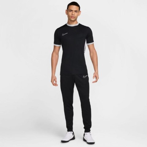 Koszulka Nike Academy 25 SS Top M FZ9754-010 XL Koszulka Nike Academy 25 SS Top M FZ9754-010 XL