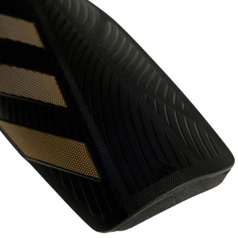 Ochraniacze piłkarskie adidas Tiro Club JV6750 S Ochraniacze piłkarskie adidas Tiro Club JV6750 S