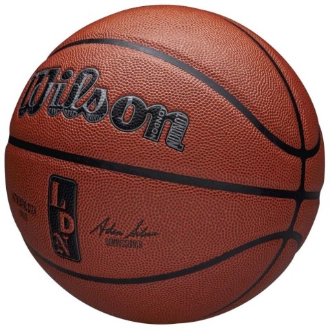 Piłka do koszykówki Wilson NBA Authentic City London Ball WZ2016003XB 7 Piłka do koszykówki Wilson NBA Authentic City London Ball WZ2016003XB 7
