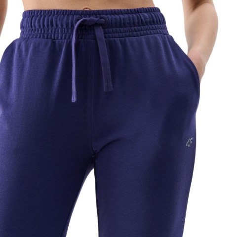 Spodnie 4F CAS F1138 W 4FWMM00TTROF1138 31S 2 XL Spodnie 4F CAS F1138 W 4FWMM00TTROF1138 31S 2 XL
