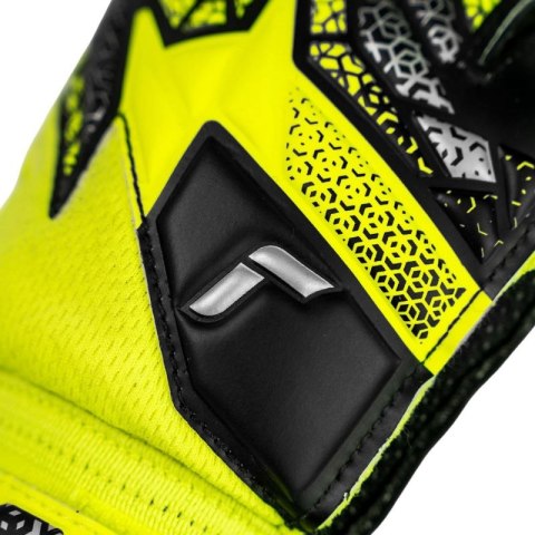 Rękawice bramkarskie Reusch Attrakt Silver Jr 5572215 2025 4 Rękawice bramkarskie Reusch Attrakt Silver Jr 5572215 2025 4