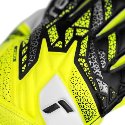 Rękawice bramkarskie Reusch Attrakt Grip Jr 5572815 2014 6 Rękawice bramkarskie Reusch Attrakt Grip Jr 5572815 2014 6