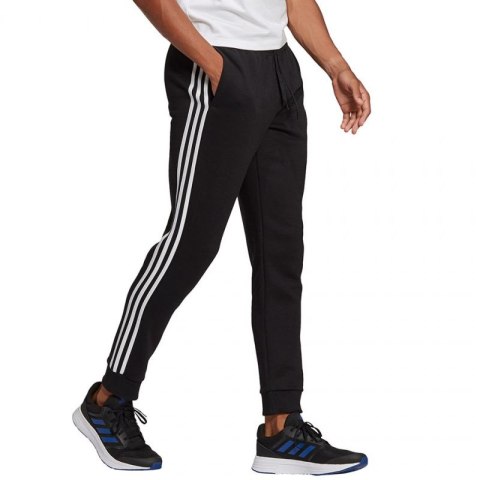 Spodnie adidas Essentials Fleece M GK8821 L Spodnie adidas Essentials Fleece M GK8821 L