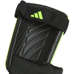 Ochraniacze piłkarskie adidas Tiro Match Jr IS5603 L