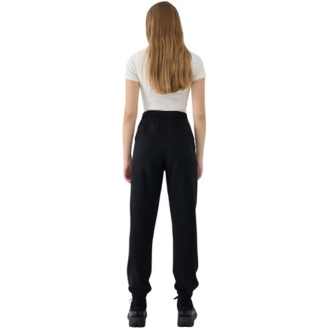 Spodnie 4F CAS F1013 W 4FWSS25TTROF1013 20S XL Spodnie 4F CAS F1013 W 4FWSS25TTROF1013 20S XL