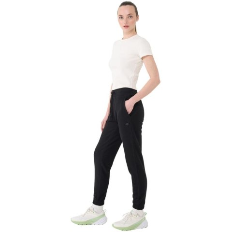 Spodnie 4F CAS F1138 W 4FWMM00TTROF1138 20S XL Spodnie 4F CAS F1138 W 4FWMM00TTROF1138 20S XL