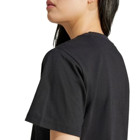 Koszulka adidas Essentials Small Logo Cotton W JC5943 M Koszulka adidas Essentials Small Logo Cotton W JC5943 M