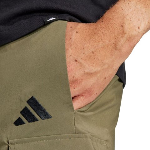 Spodenki adidas Essentials Small Logo Cargo Chelsea M JD1827 2 XL Spodenki adidas Essentials Small Logo Cargo Chelsea M JD1827 2 XL