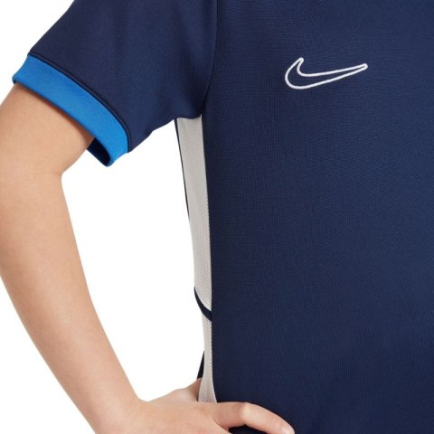 Koszulka Nike Dri-Fit Academy 25 SS Jr FZ9758 410 M Koszulka Nike Dri-Fit Academy 25 SS Jr FZ9758 410 M