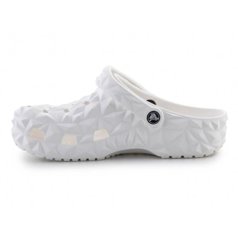 Klapki Crocs Classic Geometric Clog 209563-100 EU 37/38 Klapki Crocs Classic Geometric Clog 209563-100 EU 37/38