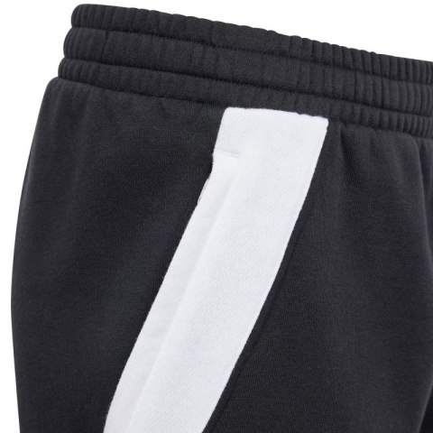 Spodenki adidas Tiro 24 Sweat Jr IJ7662 164 cm Spodenki adidas Tiro 24 Sweat Jr IJ7662 164 cm