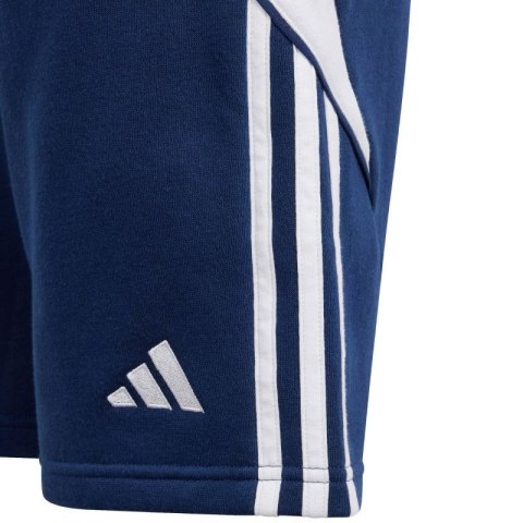 Spodenki adidas Tiro 24 Sweat Jr IS1004 140 cm Spodenki adidas Tiro 24 Sweat Jr IS1004 140 cm
