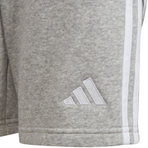 Spodenki adidas Tiro 24 Sweat Jr IS1005 128 cm Spodenki adidas Tiro 24 Sweat Jr IS1005 128 cm