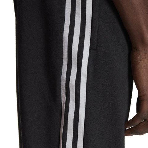 Spodnie adidas Tiro 23 League Sweat Tracksuit M HS3611 L Spodnie adidas Tiro 23 League Sweat Tracksuit M HS3611 L