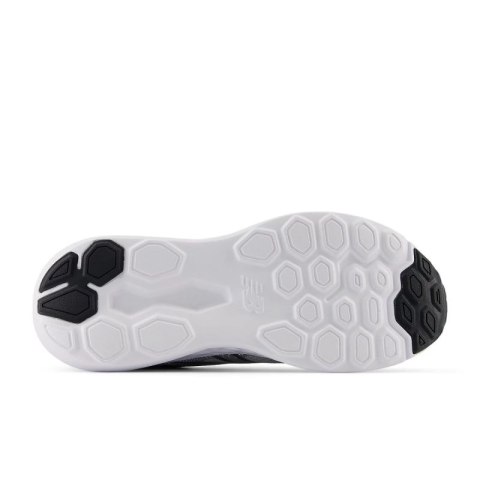 Buty do biegania New Balance M M411RY3 45 Buty do biegania New Balance M M411RY3 45