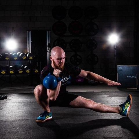 Kettlebell żeliwny pokryty winylem HMS KNV08 BLUE N/A Kettlebell żeliwny pokryty winylem HMS KNV08 BLUE N/A