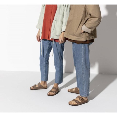 Klapki Birkenstock Arizona Soft Footbed Oiled Leather Tabacco Brown narrow wąskie damskie/męskie (0552813) 40.0 Klapki Birkenstock Arizona Soft Footbed Oiled Leather Tabacco Brown narrow wąskie damskie/męskie (0552813) 40.0